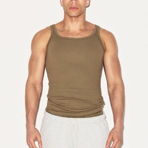 SKIMS men’s Large tank